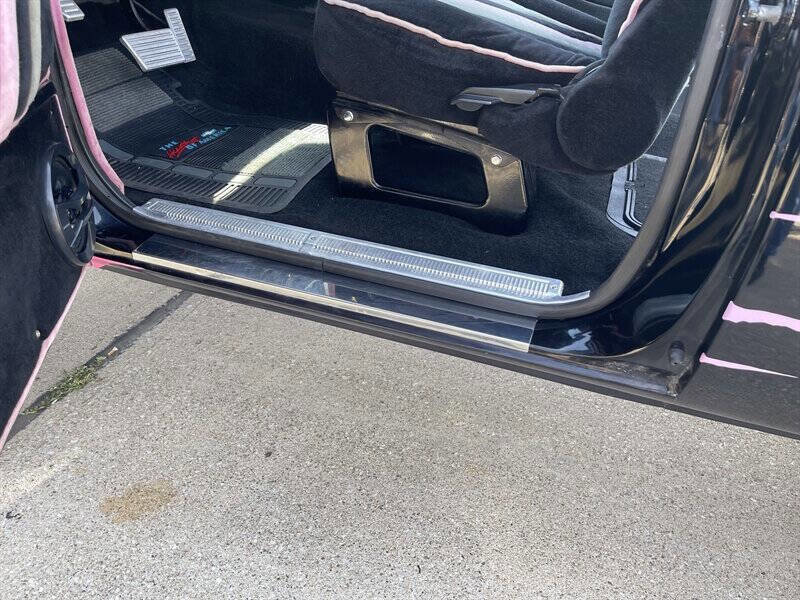 Used 1987 Chevrolet Blazer Silverado 2dr 4WD SUV image 35