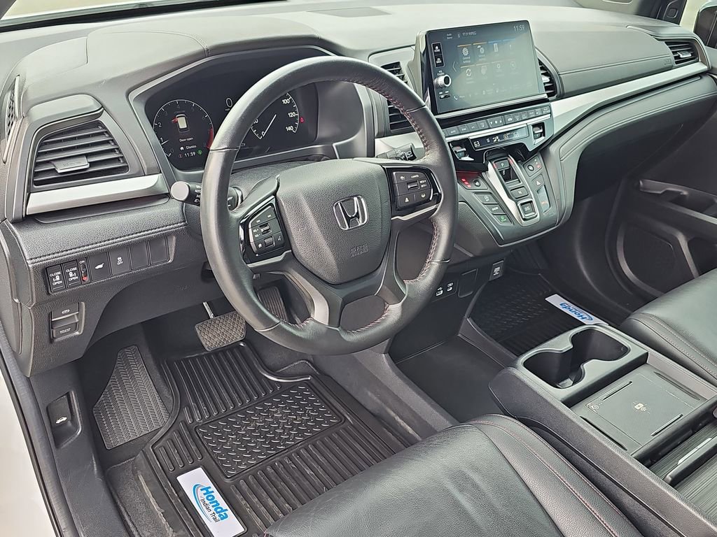 Used 2025 Honda Odyssey Sport-L image 21