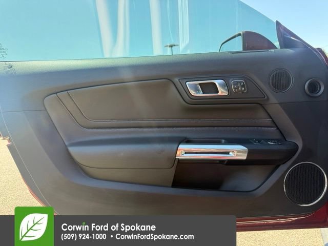 Used 2019 Ford Mustang GT Premium w/ Equipment Group 401A RWD image 18
