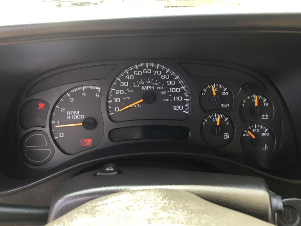 Used 2005 Chevrolet Silverado 3500 2WD Crew Cab image 30