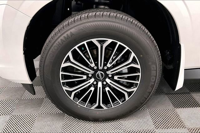 New 2026 Nissan Armada Platinum image 13