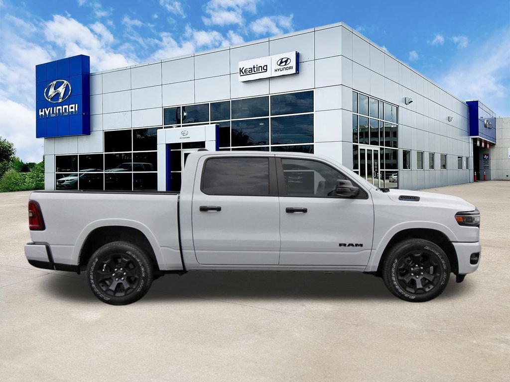 Used 2025 RAM 1500 Lone Star AWD/4WD image 4