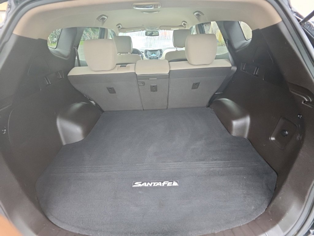 Used 2015 Hyundai Santa Fe Sport w/ Option Group 02 AWD/4WD image 24
