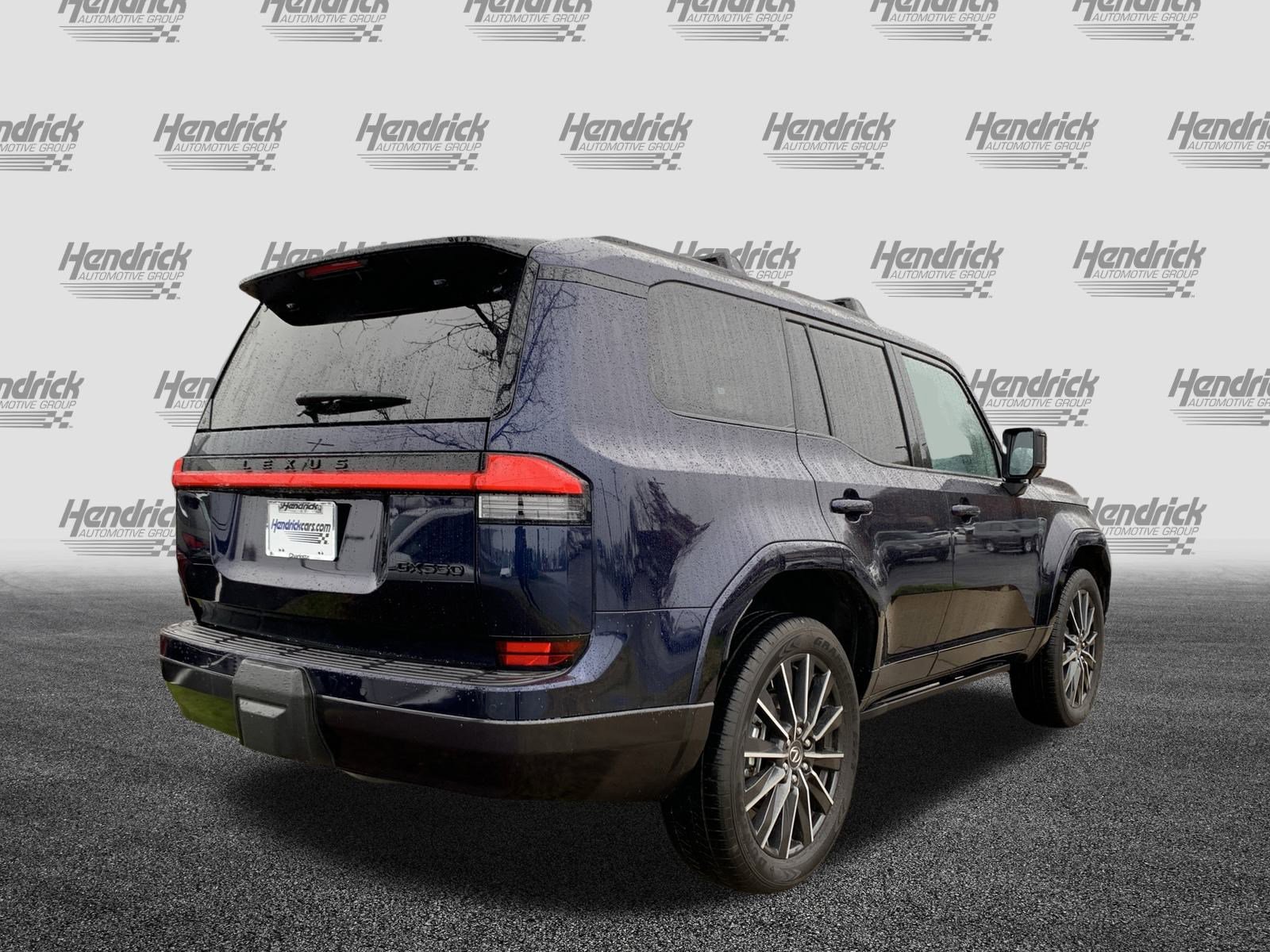 Used 2024 Lexus GX 550 image 10