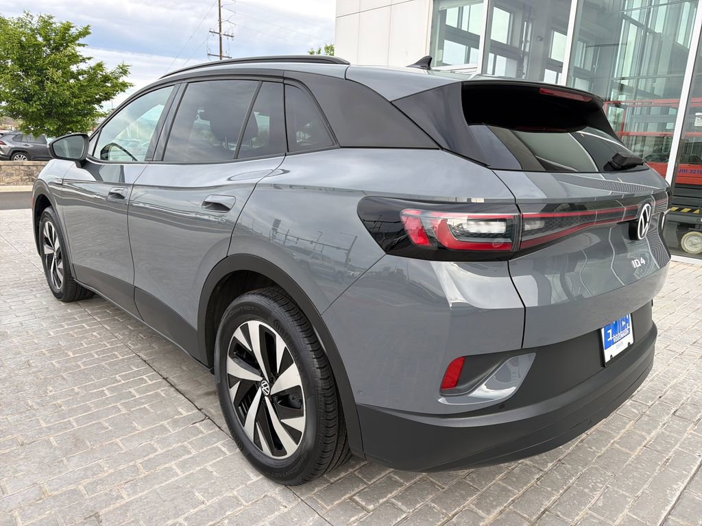 Used 2023 Volkswagen ID.4 Pro image 5