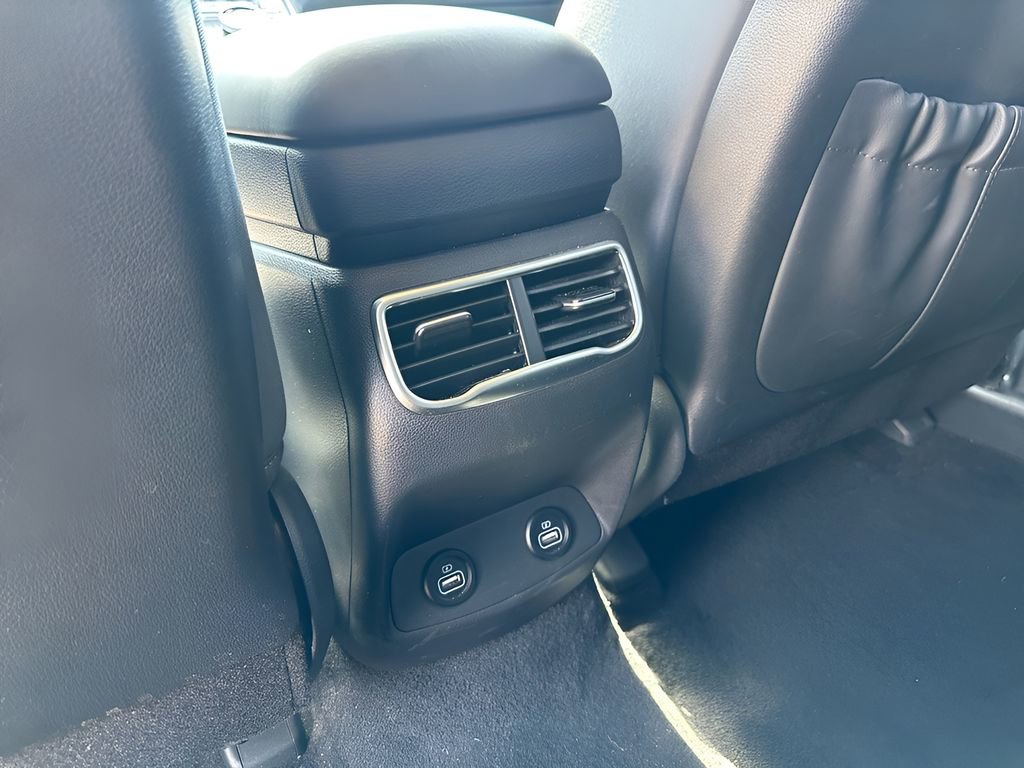 Used 2023 Hyundai Santa Fe SEL image 27