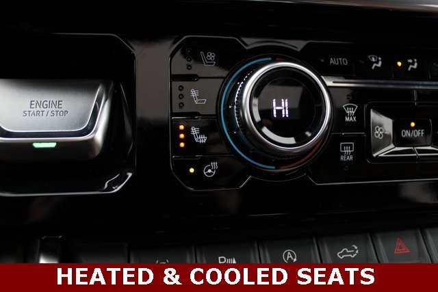 Used 2025 GMC Sierra 1500 Denali Ultimate image 17