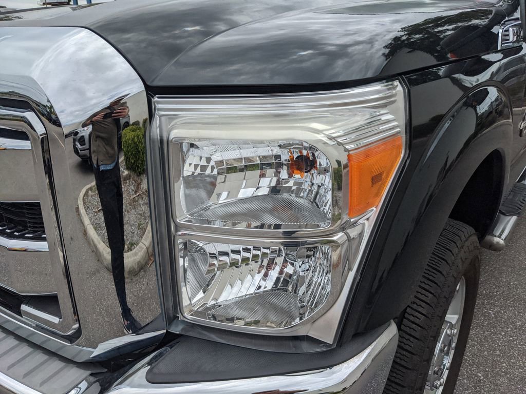 Used 2015 Ford F250 XLT image 11