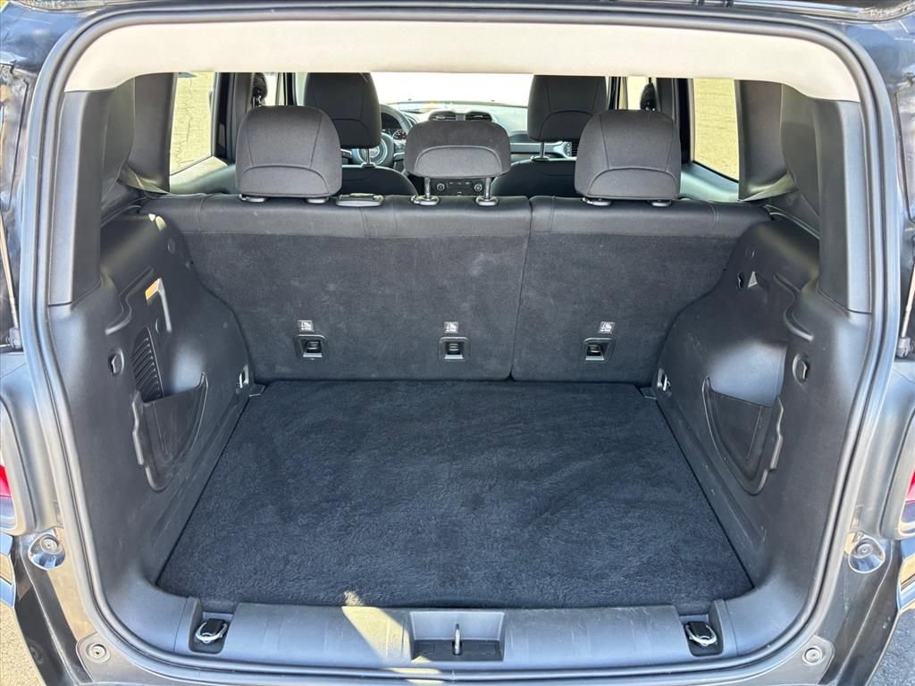 Used 2020 Jeep Renegade Sport image 24