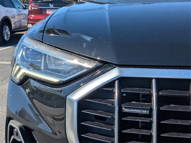 Used 2020 Audi Q3 2.0T Prestige w/ Prestige Package image 11