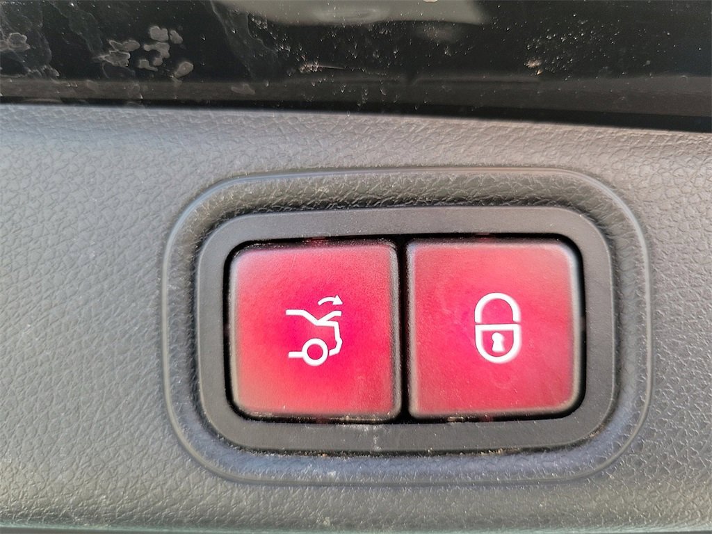 Used 2021 Mercedes-Benz E 350 Sedan image 23