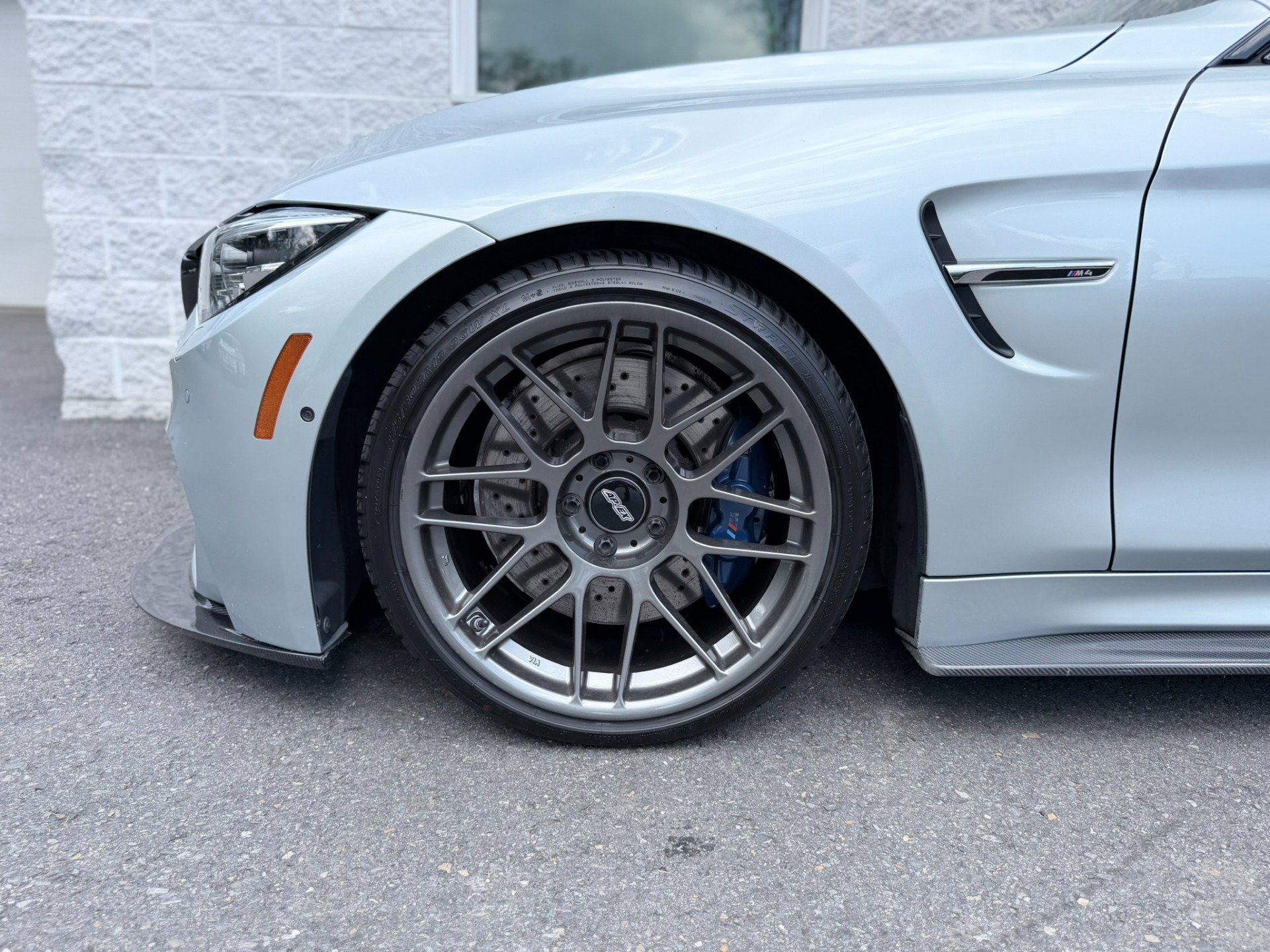 Used 2015 BMW M4 Coupe RWD image 42