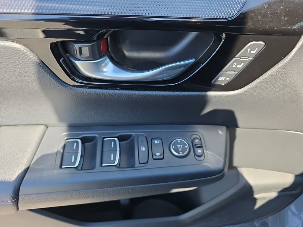 Used 2024 Honda CR-V Sport Touring image 12