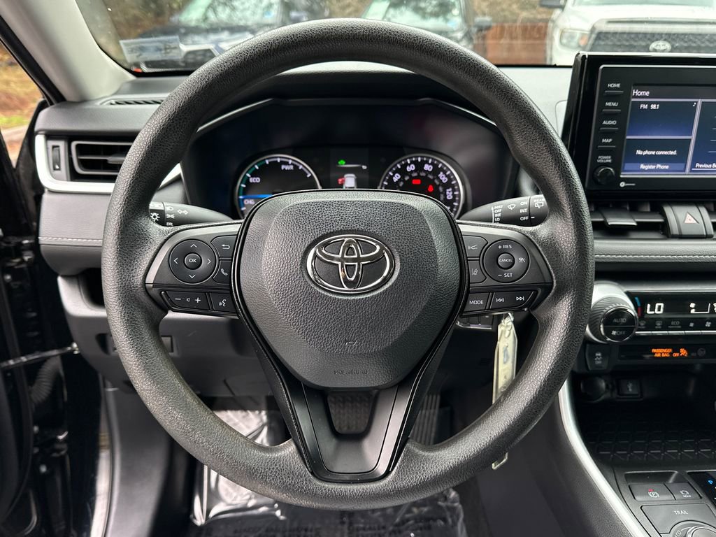 Used 2022 Toyota RAV4 LE image 22