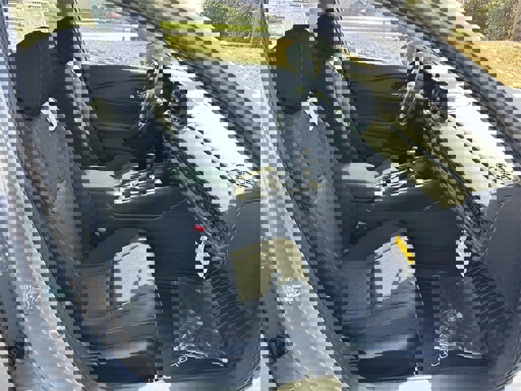 New 2025 Honda Accord SE image 14