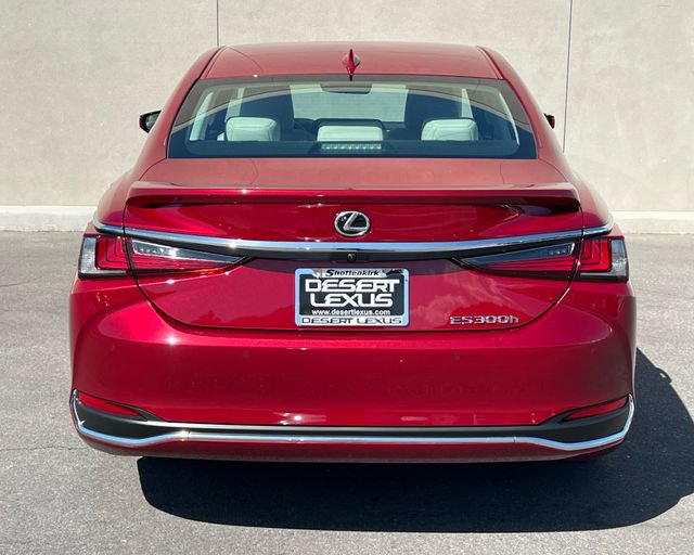 Used 2024 Lexus ES 300h w/ Premium Package FWD image 8
