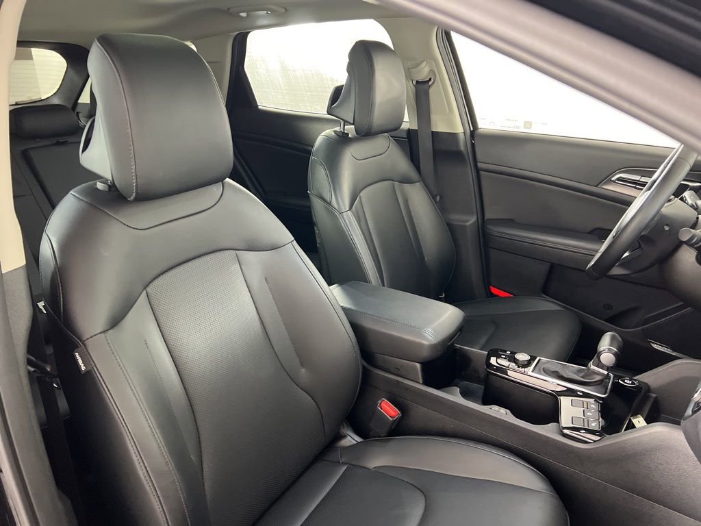 Used 2023 Kia Sportage SX image 24