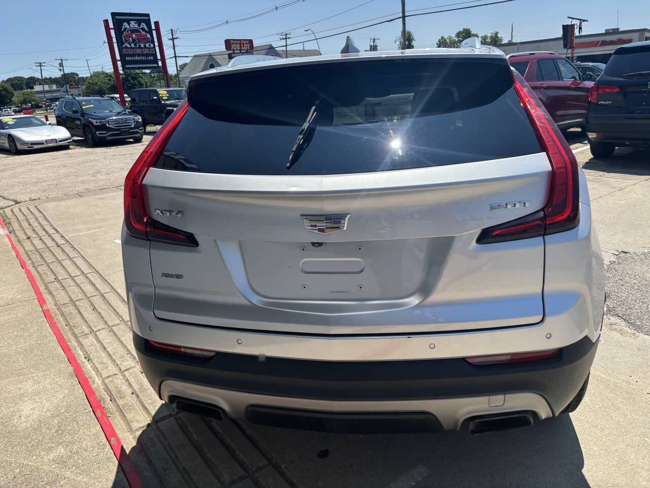 Used 2019 Cadillac XT4 Premium Luxury AWD/4WD image 11
