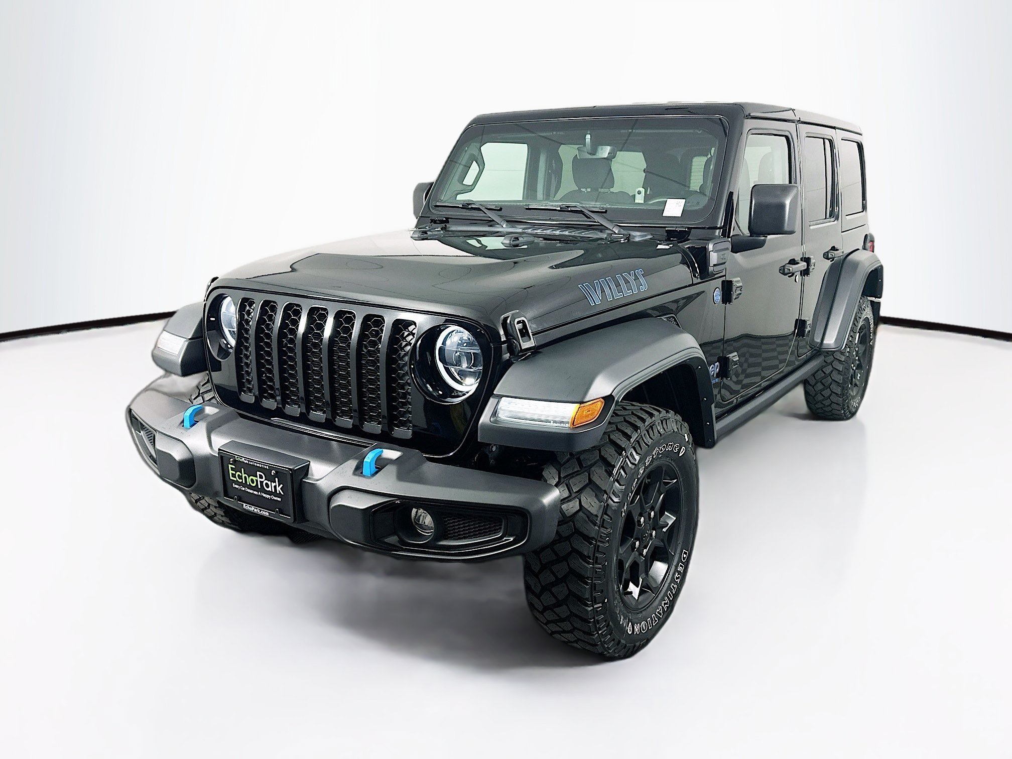 Used 2023 Jeep Wrangler Unlimited w/ 8.4" Radio Group AWD/4WD image 3