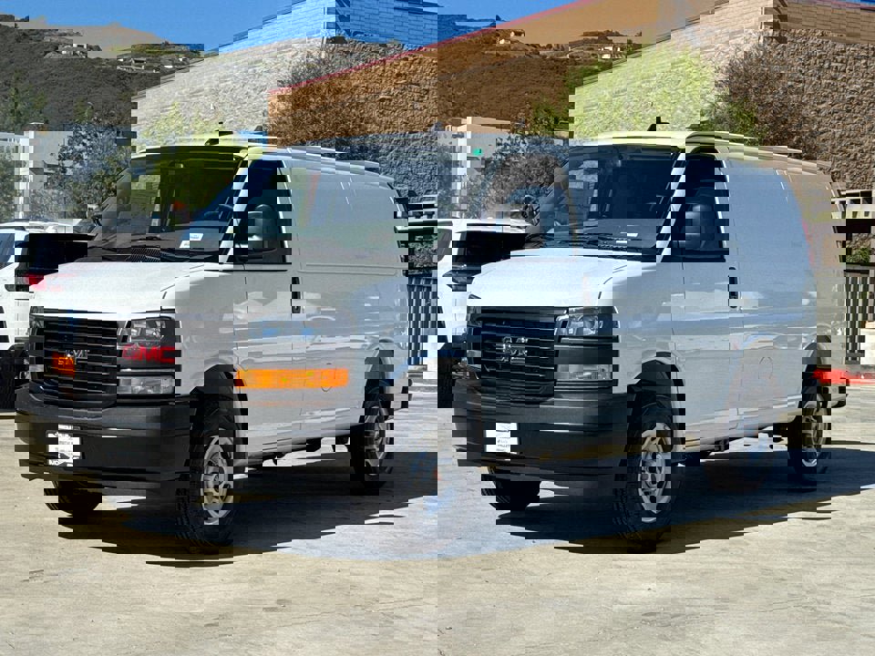 New 2025 GMC Savana 2500 w/ Driver Convenience Package image 4