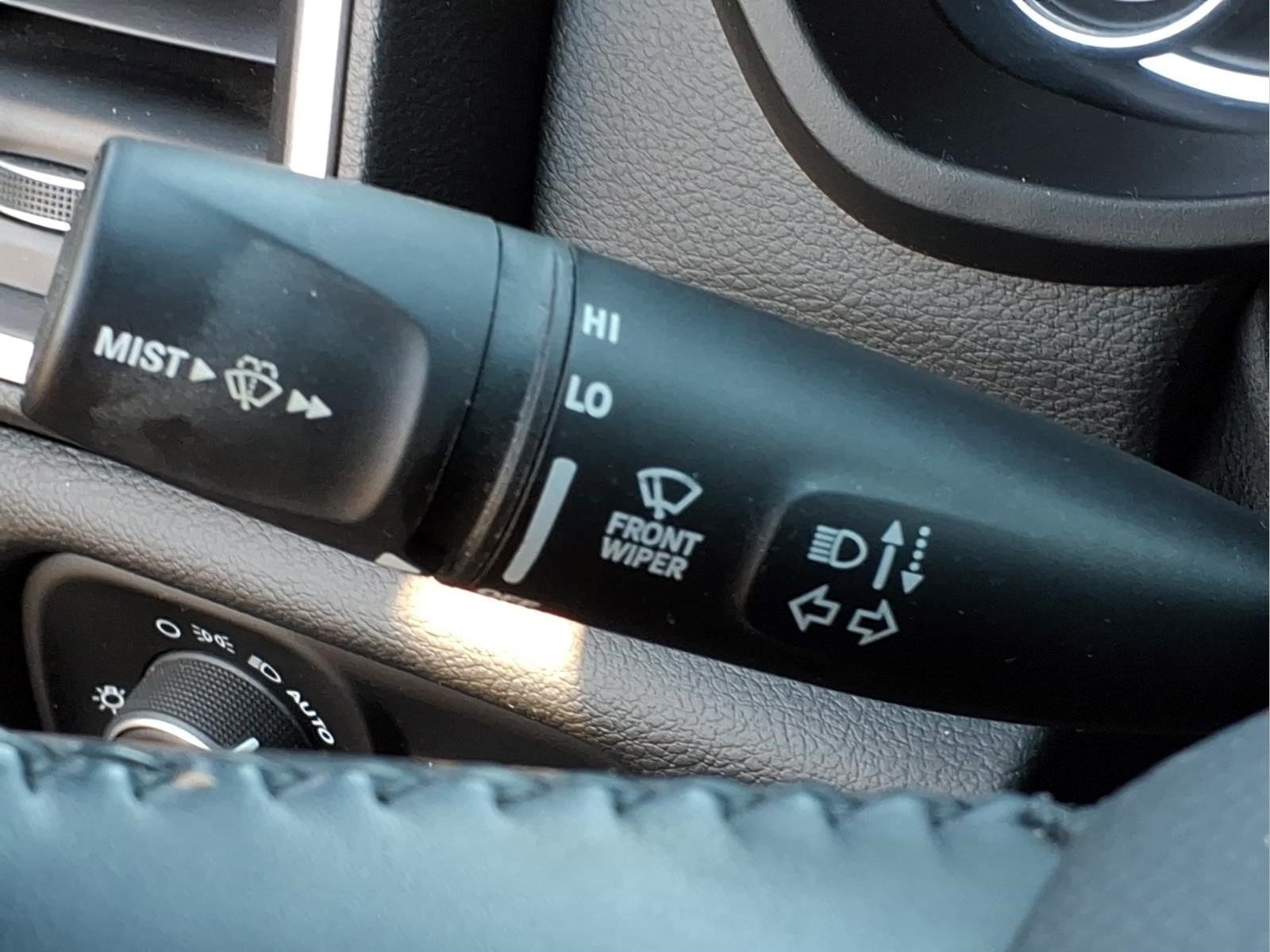 Used 2020 RAM 1500 Laramie AWD/4WD image 19