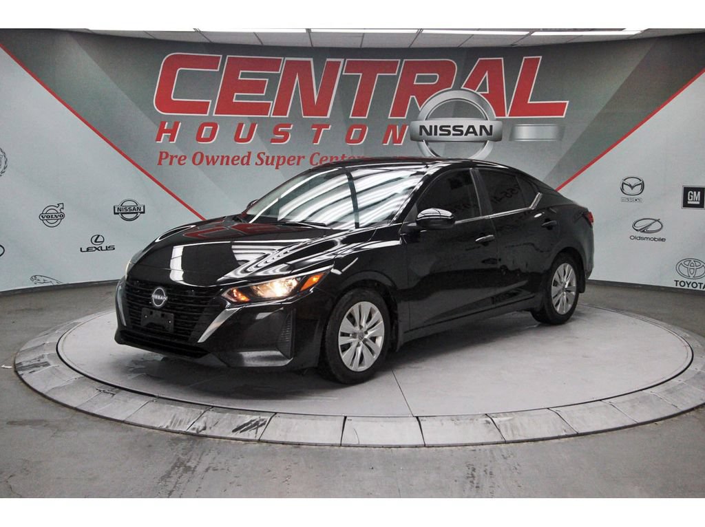 Used 2024 Nissan Sentra S FWD image 3