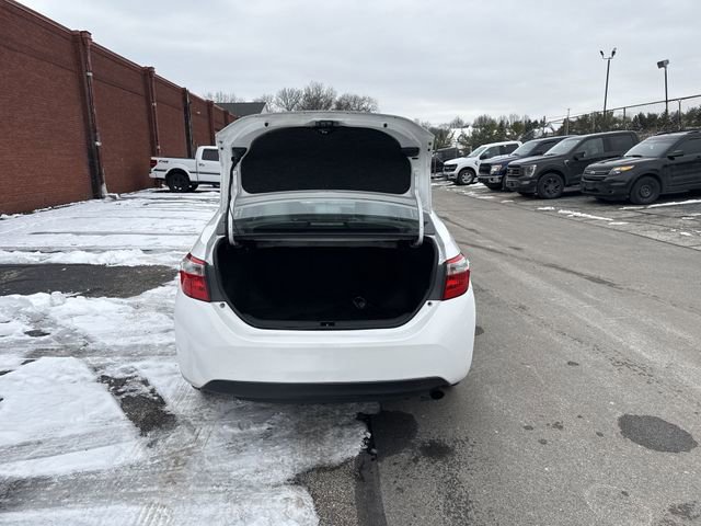 Used 2016 Toyota Corolla LE image 20