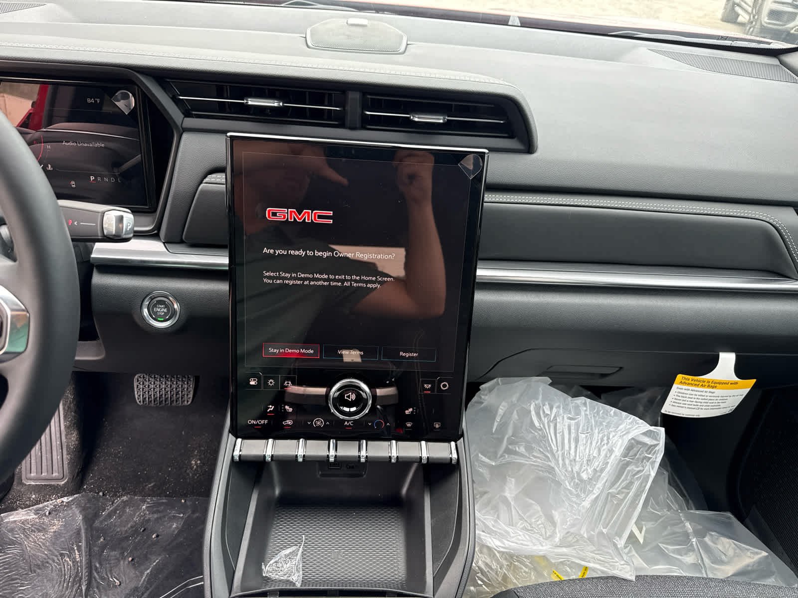 New 2027 GMC Terrain Elevation w/ LPO, Floor Liner Package AWD/4WD image 17