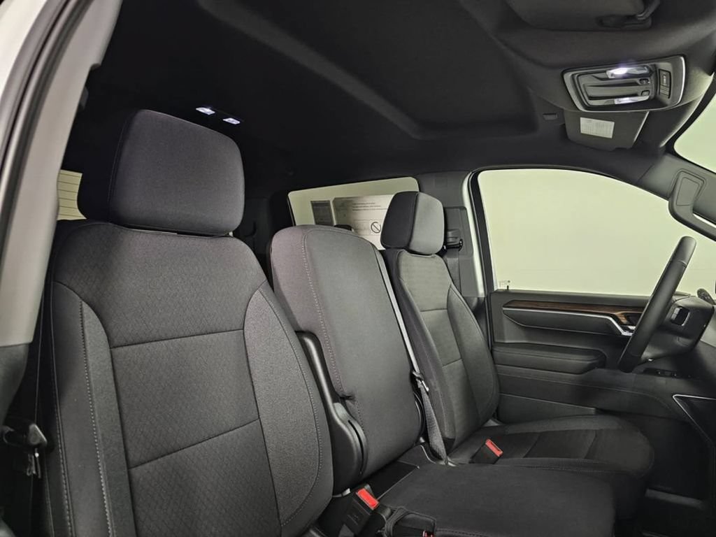 New 2025 Chevrolet Silverado 1500 LT w/ Z71 Off-Road Package AWD/4WD image 12