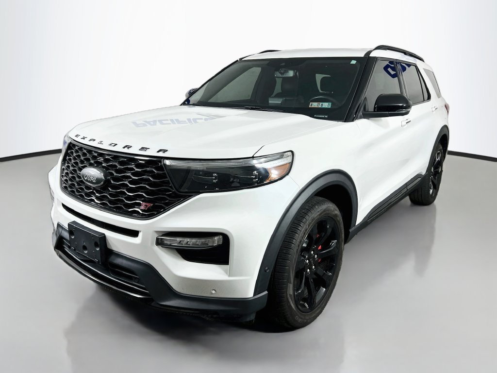 Certified 2022 Ford Explorer ST w/ Equipment Group 401A AWD/4WD image 3