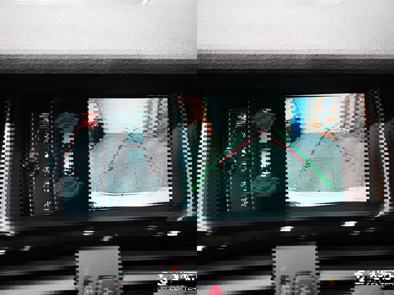 Used 2018 BMW X4 xDrive28i image 29