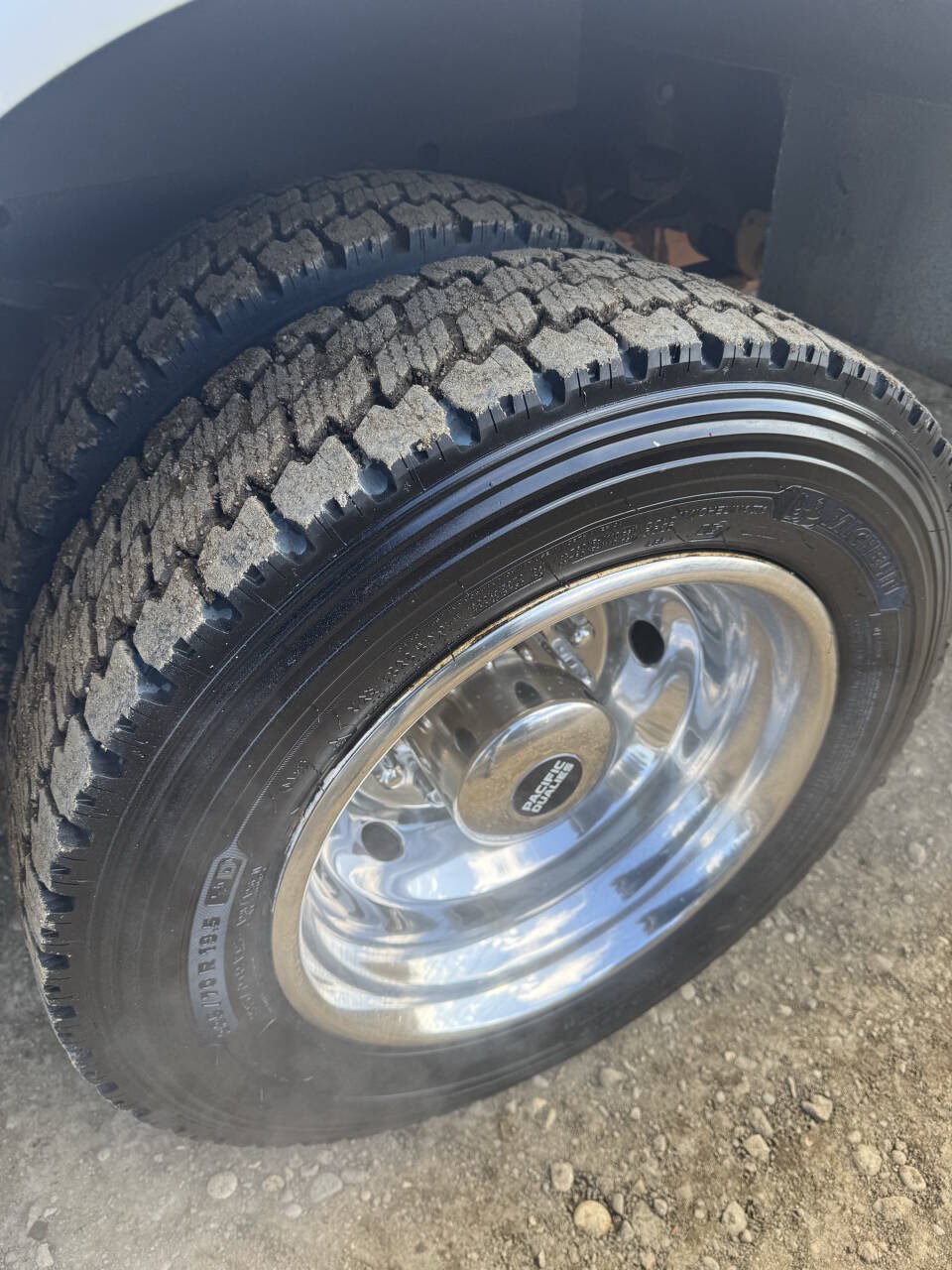 Used 2018 Ford F550 4x4 Regular Cab Super Duty image 31