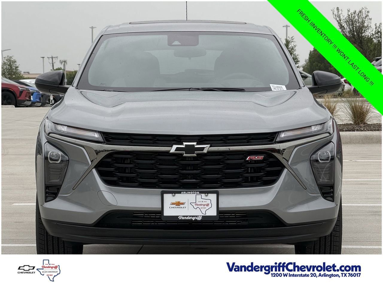 New 2026 Chevrolet Trax RS w/ Sunroof Package FWD image 7