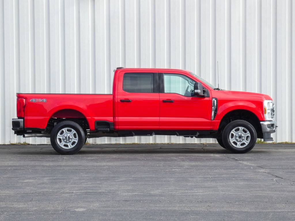 Used 2026 Ford F250 XLT w/ Snow Plow/Camper Package image 2