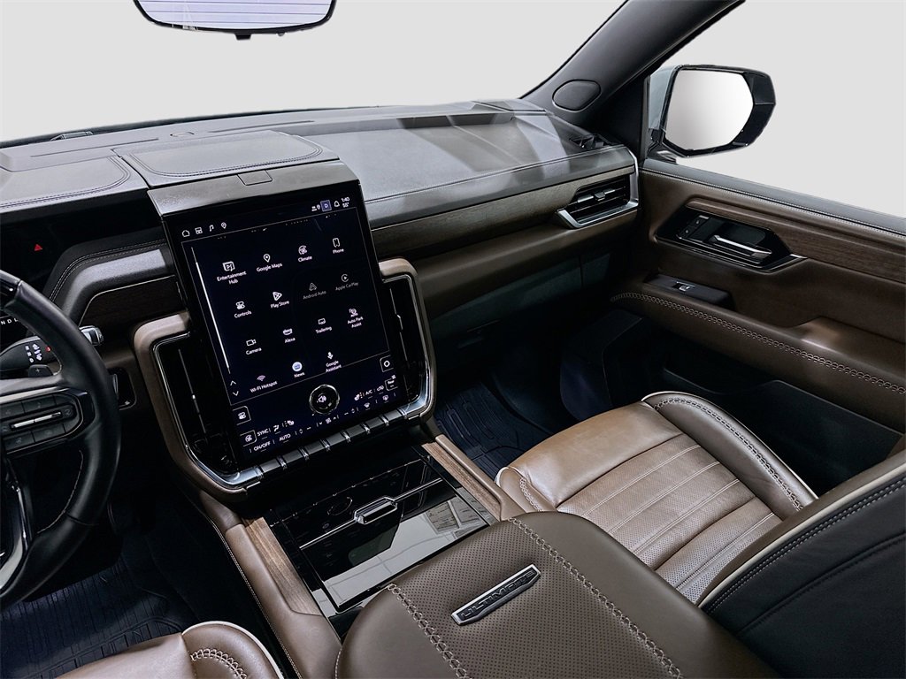 Used 2025 GMC Yukon Denali Ultimate image 25