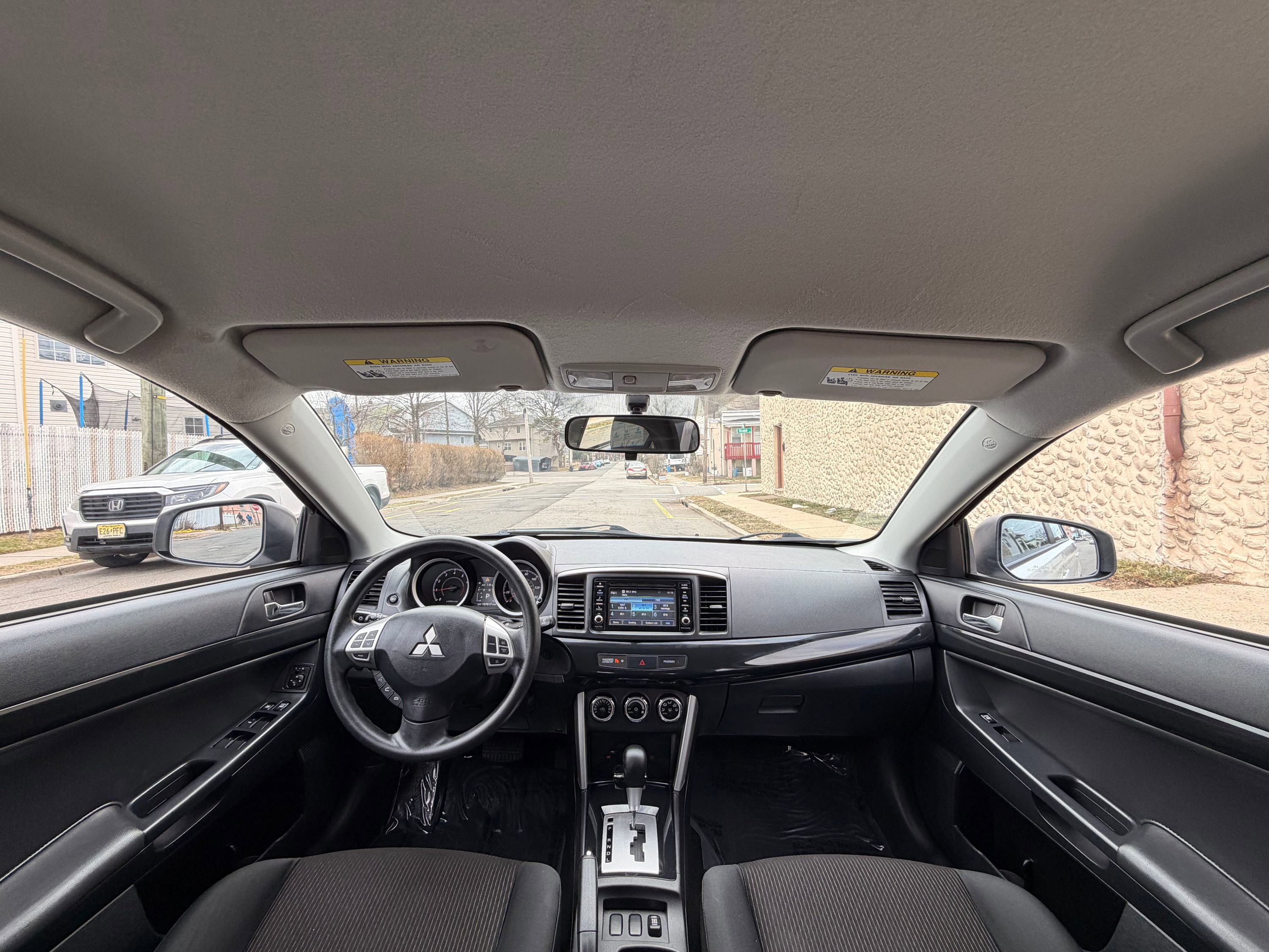 Used 2017 Mitsubishi Lancer ES image 32