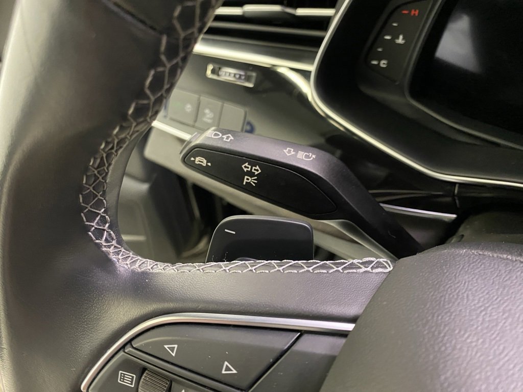 Used 2021 Audi Q8 Premium Plus image 29