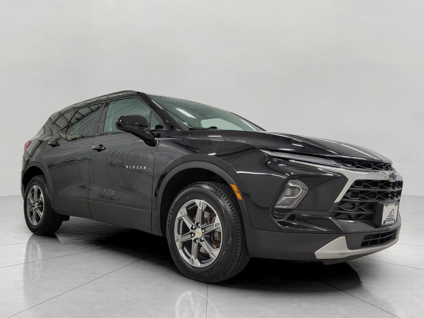 Used 2024 Chevrolet Blazer LT w/ Convenience Package AWD/4WD image 1