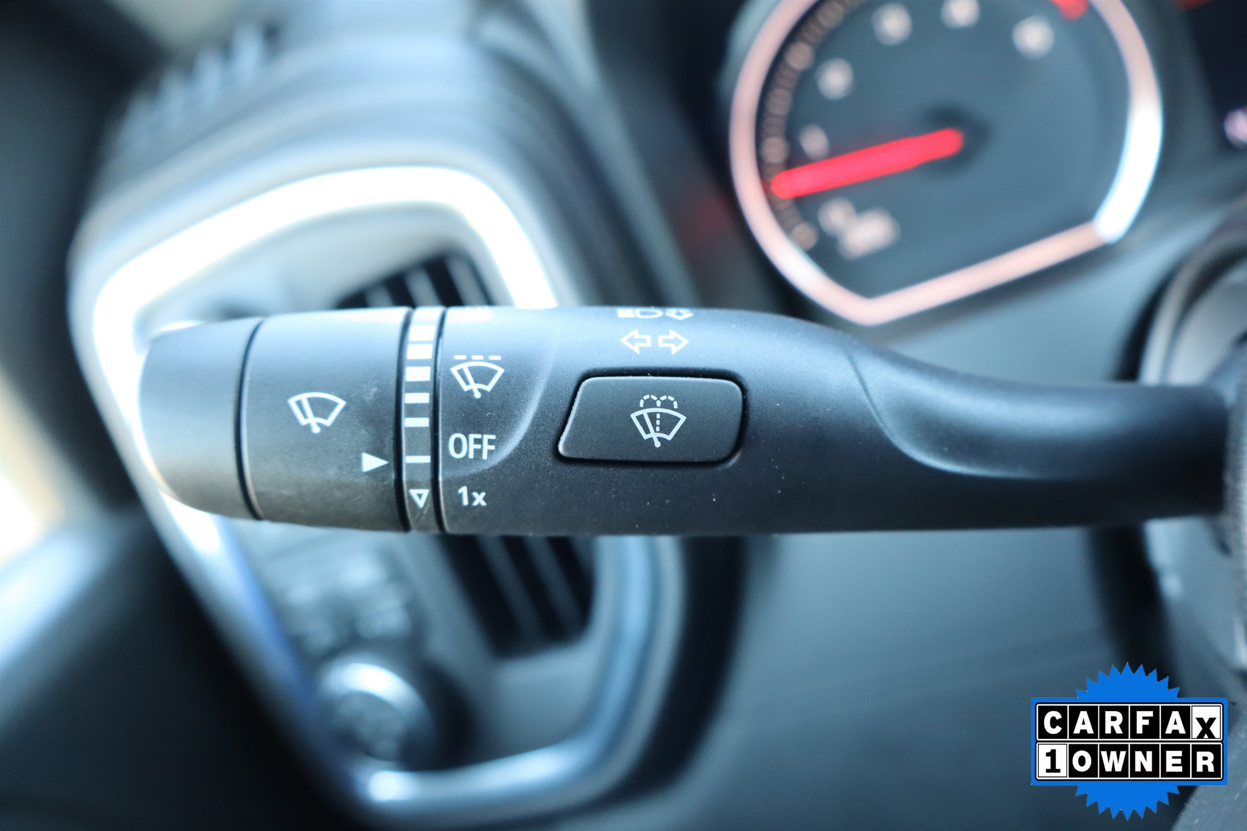 Certified 2021 Chevrolet Silverado 2500 LTZ w/ LTZ Convenience Package image 29