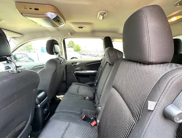 Used 2014 Dodge Journey SXT w/ Flexible Seating Group FWD image 27