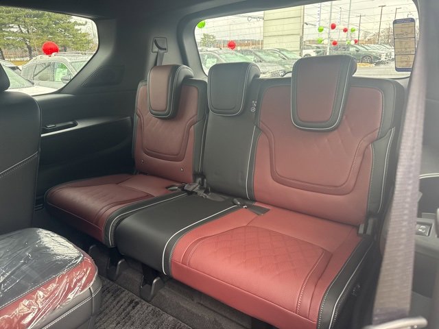 New 2026 INFINITI QX80 Autograph image 9