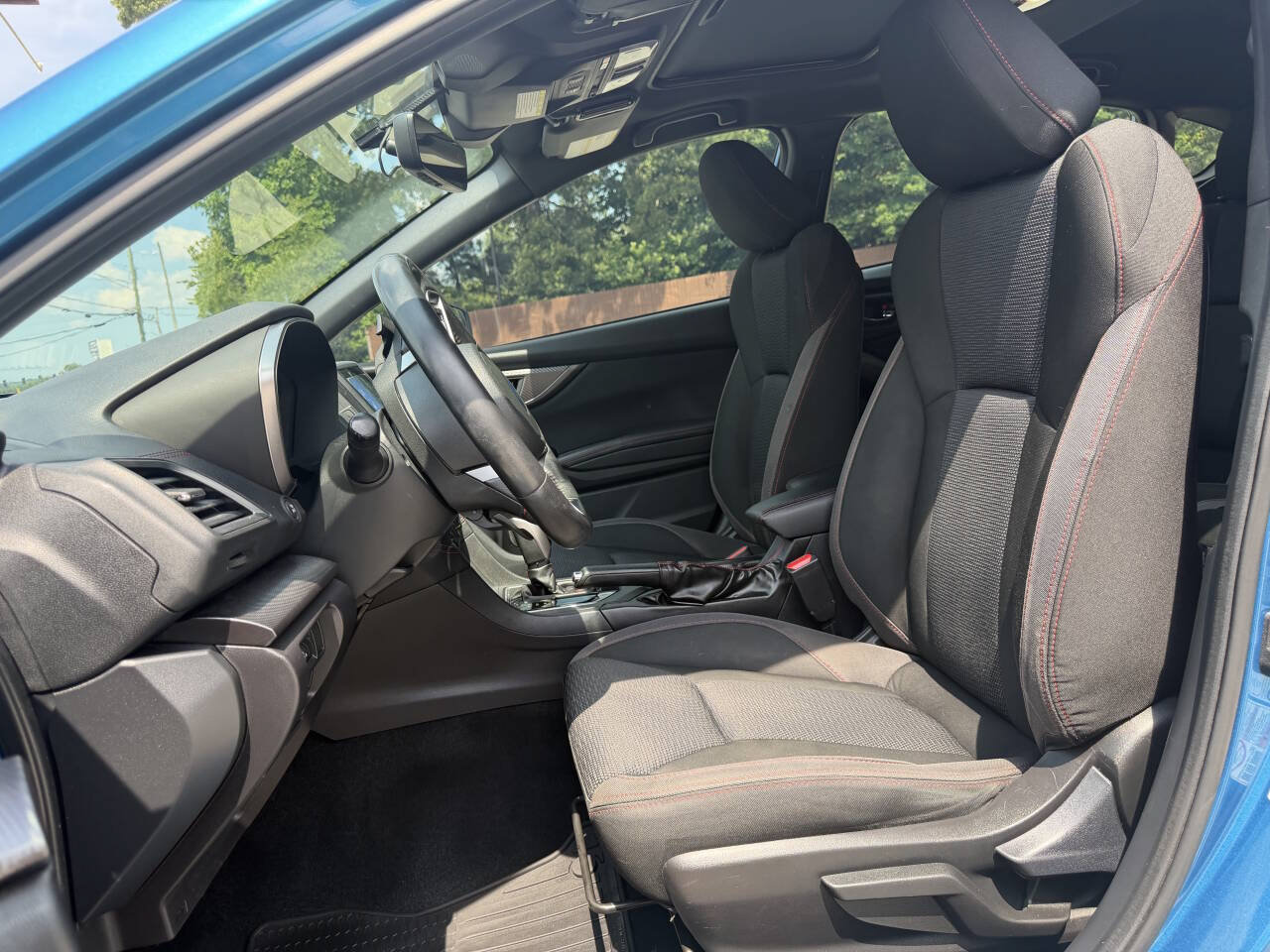 Used 2017 Subaru Impreza 2.0i Sport AWD/4WD image 4