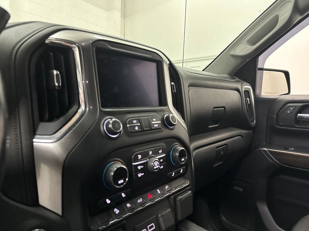Used 2019 Chevrolet Silverado 1500 LT Trail Boss AWD/4WD image 30