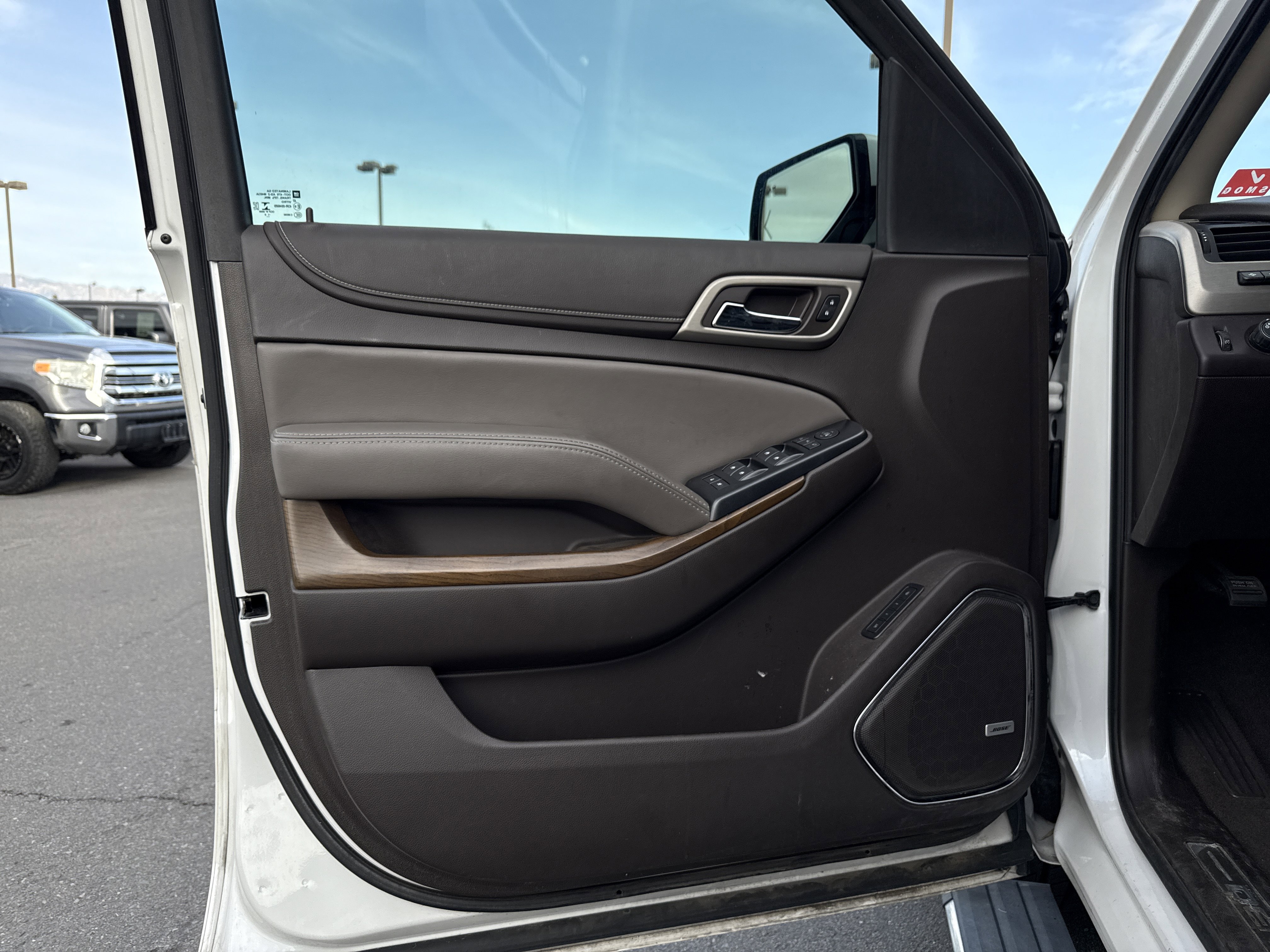 Used 2020 GMC Yukon Denali w/ Denali Ultimate Package image 8