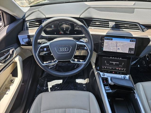 Used 2024 Audi Q8 e-tron Premium Plus AWD/4WD image 5