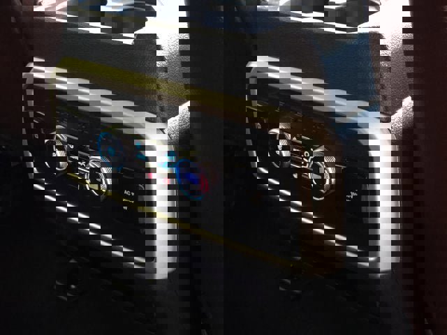 Used 2023 Ford Expedition Max Limited image 9