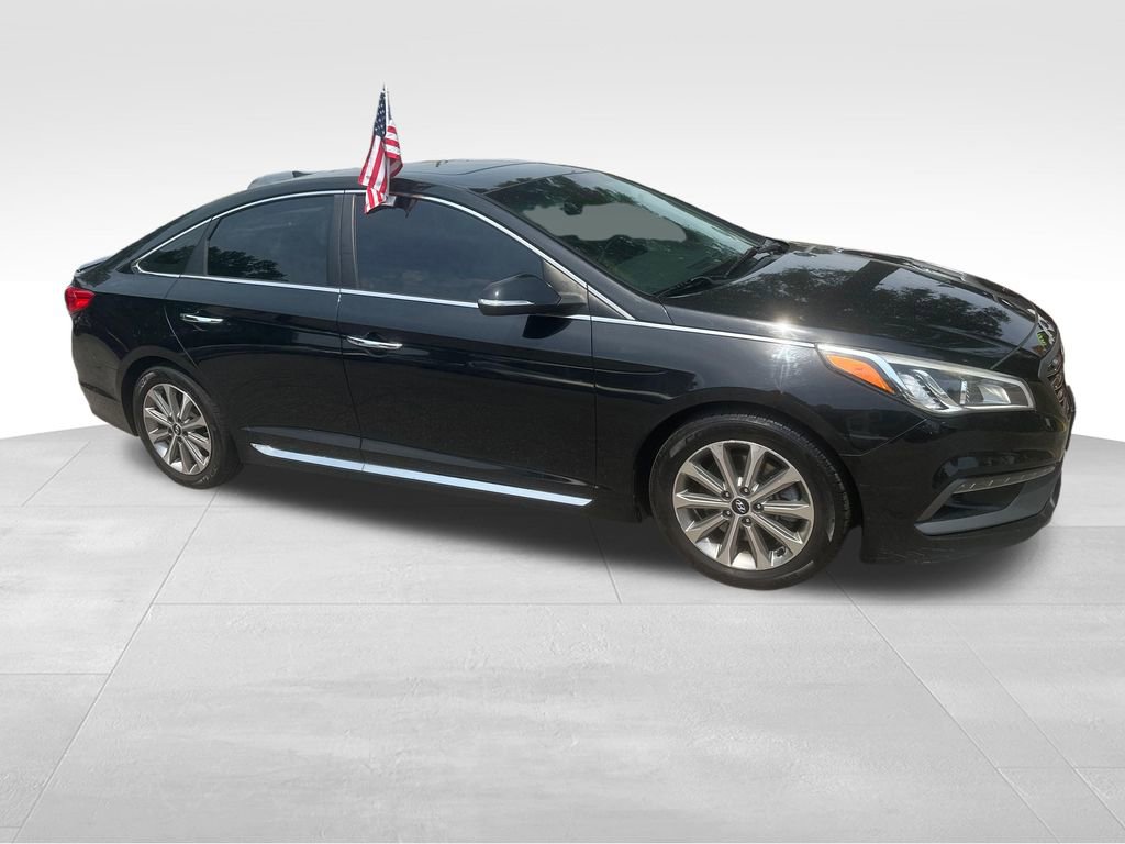 Used 2017 Hyundai Sonata Limited w/ Ultimate Package 04 FWD image 29