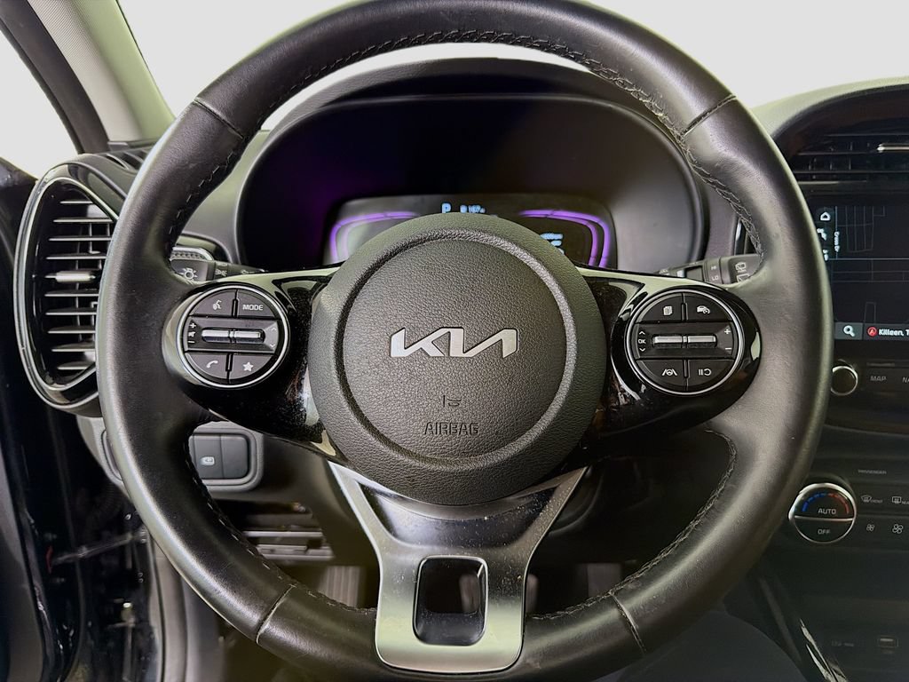 Used 2024 Kia Soul EX w/ Option Group 015 FWD image 15