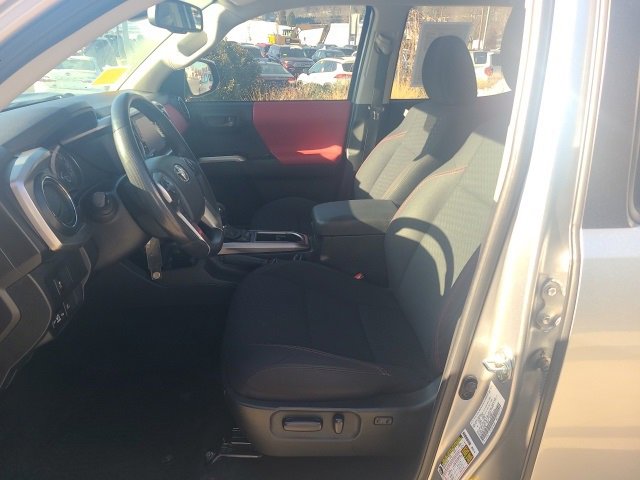 Used 2022 Toyota Tacoma SR5 image 16