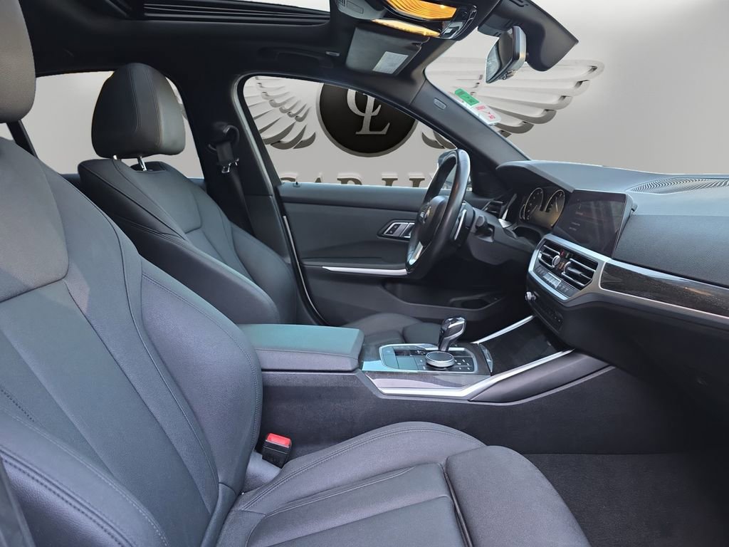 Used 2020 BMW 330i Sedan image 25